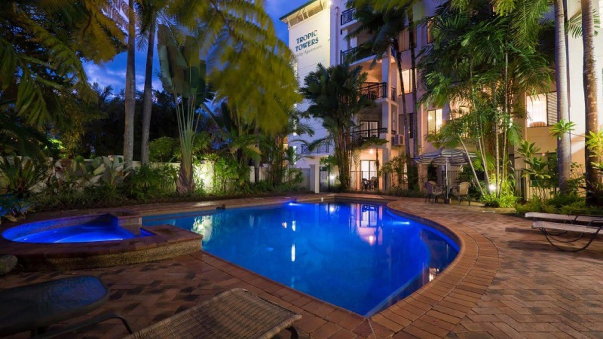 Tropic Towers Apartments Cairns Exteriör bild